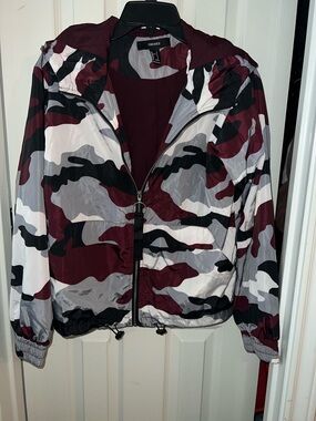 Forever 21 Burgundy, Gray & Black Camo Hooded Windbreaker